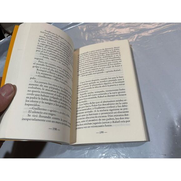 El Comite de la Muerte by Noah Gordon [paperback] Spanish Language - Picture 4 of 8